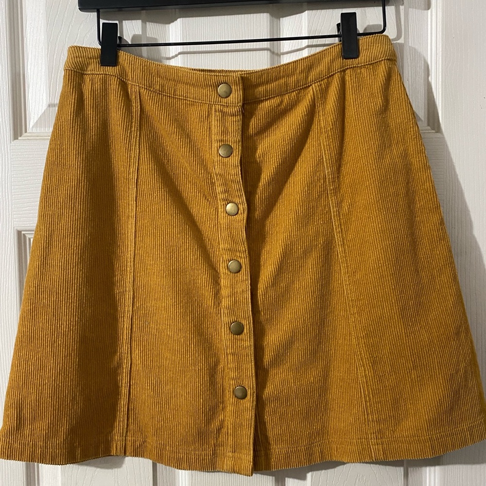 Soprano Mustard Corduroy Button Front Mini Skirt Size M Fall A-Line size medium